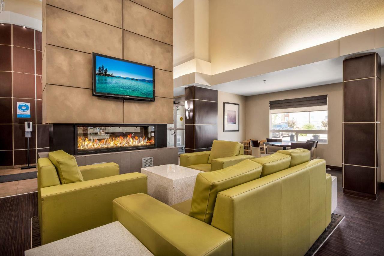 Homesuites By D3H Regina Luaran gambar