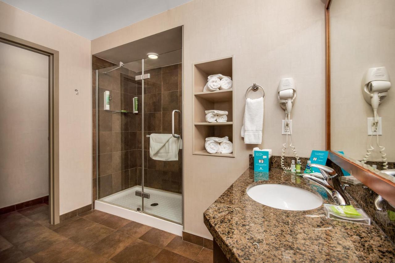 Homesuites By D3H Regina Luaran gambar
