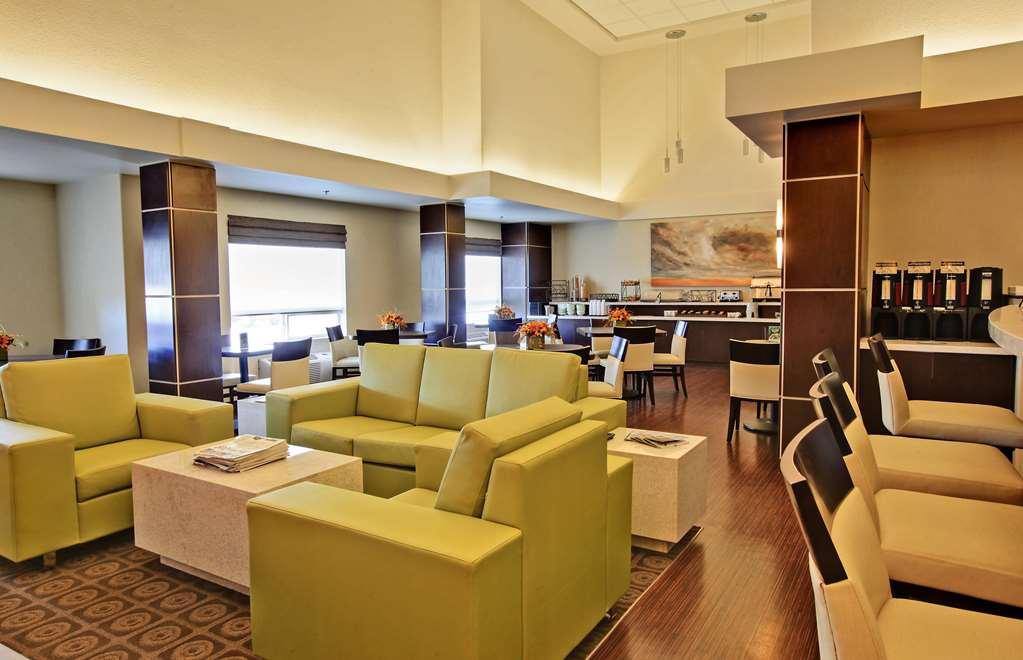 Homesuites By D3H Regina Dalaman gambar
