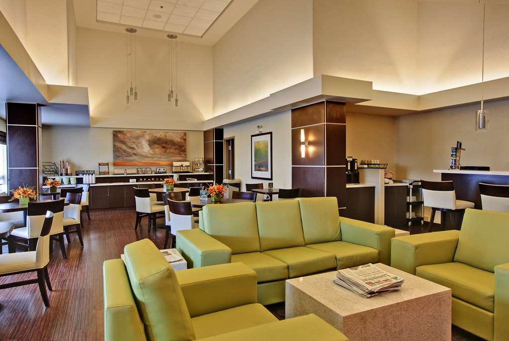 Homesuites By D3H Regina Luaran gambar